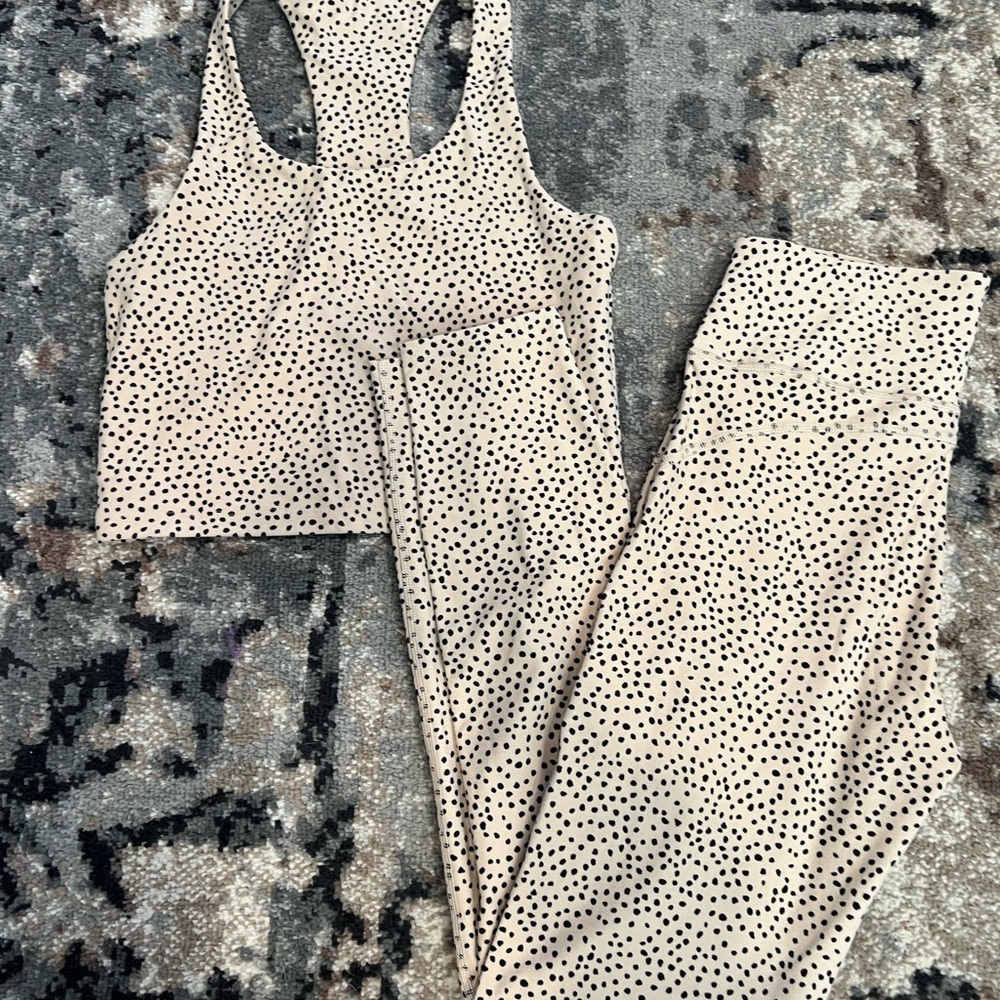 Two piece set